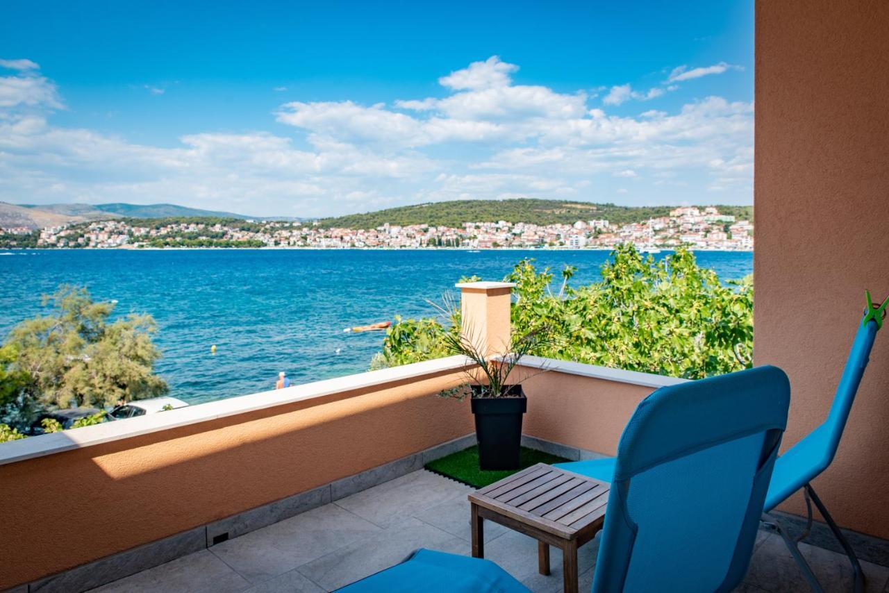 Beach Holiday Home With Private Jacuzzi & Parking โตรกีร์ ภายนอก รูปภาพ